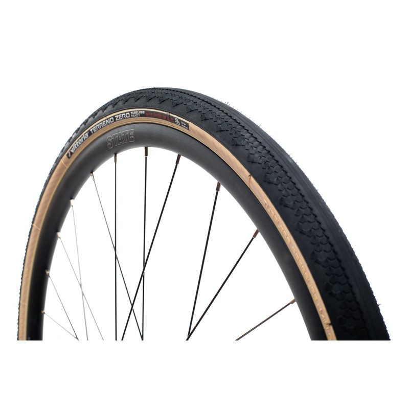 Vittoria Terreno Zero – Gravel / All-Road Tire – 700 x 38c Black