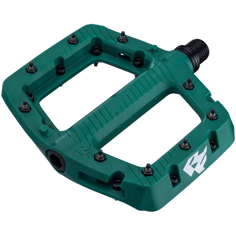 RaceFace Chester Pedals – Platform, Composite, 9/16″, Small, Green