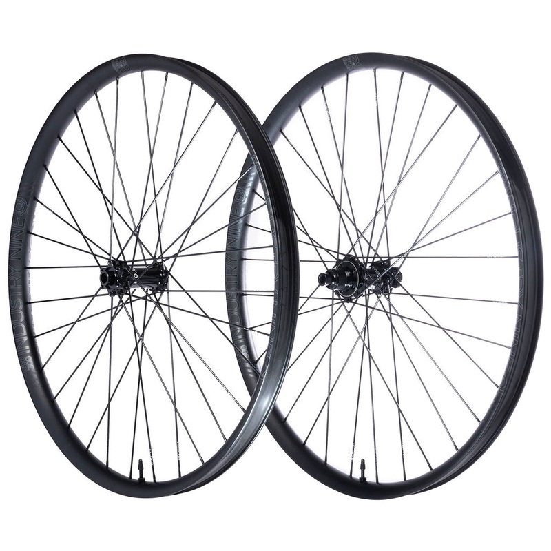 Hydra2 DH Wheelset Black 27.5″ / Boost (15 x 110/12 x 148mm) Shimano HG