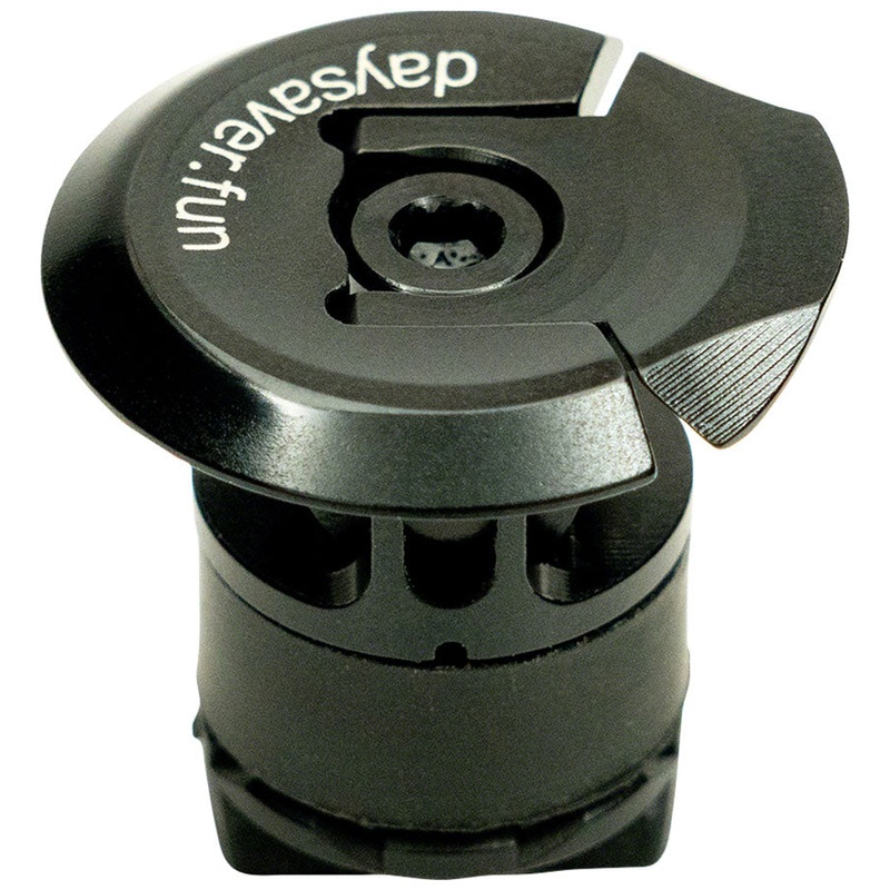 Stan’s Incredible Dart Tubeless Repair Tool – Handlebar Mount