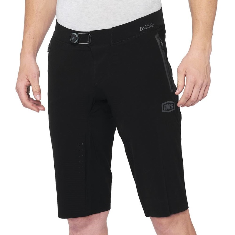 100% Celium Short – Black Black 28″