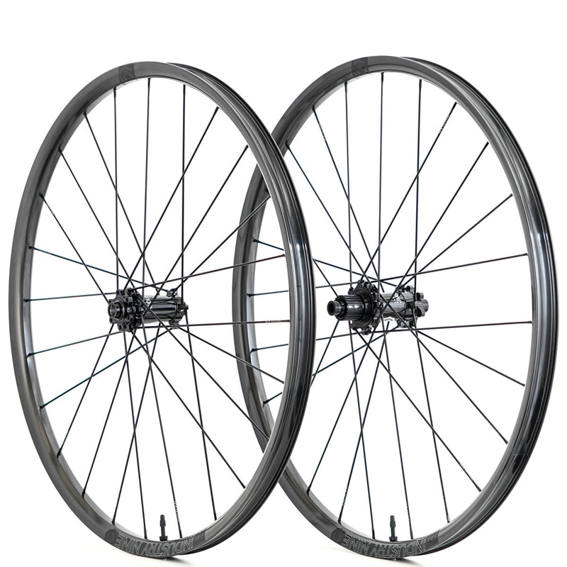 Industry Nine Hydra Trail 280 Carbon 24h, 29″ 15×110, 12×148 Boost, XD, Black