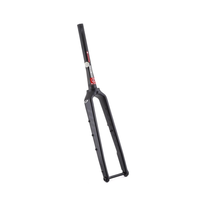 Niner Gravel RDO 12mm Thru Axle Fork – Flat Mount – Black Black 1.5″ Tapered
