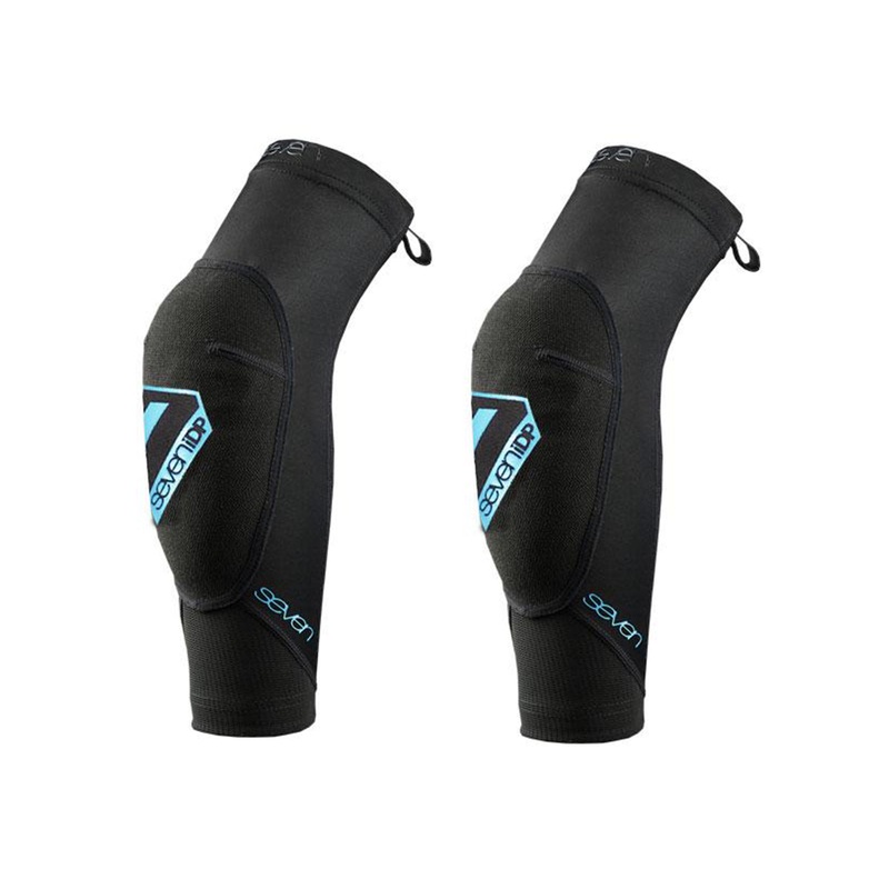 7 iDP Transition Knee Pads – Youth – Black Black Small/Medium
