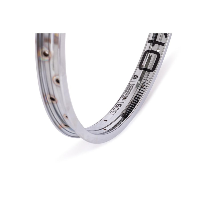 Eclat E440 Rim 20” Holes: 36, Chrome